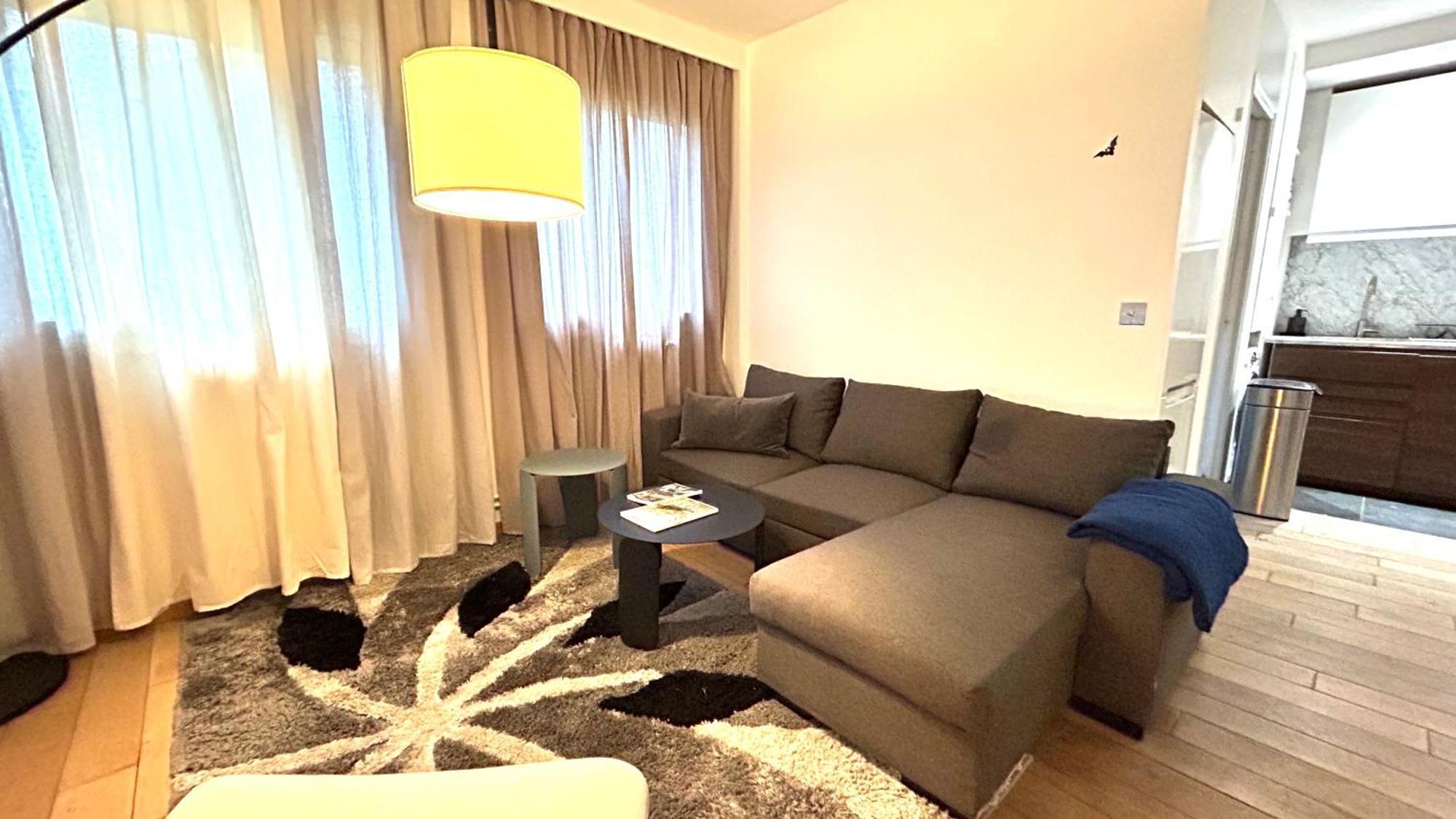 Big Apartment Eiffel Tower View パリ エクステリア 写真